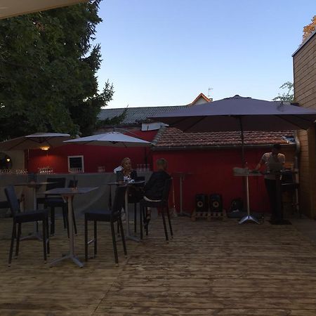 Bull'It Hotel Saint-Genis-Laval Zewnętrze zdjęcie